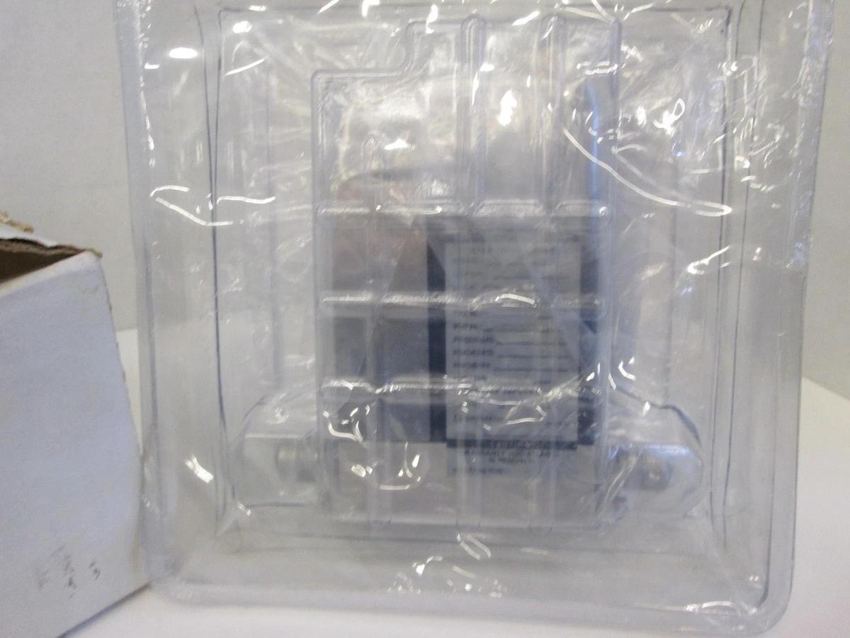 Used Unit UFC-1260A Mass Flow Controller MFC, N2, 10SLM, 1/4" Male