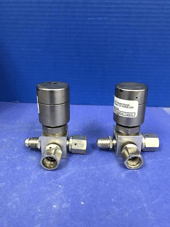 Used Aptech AP3550SM 3-Way, 1/2"FVCR x 1/2" FVCR x 1/4"MVCR , Lot of 2 Used