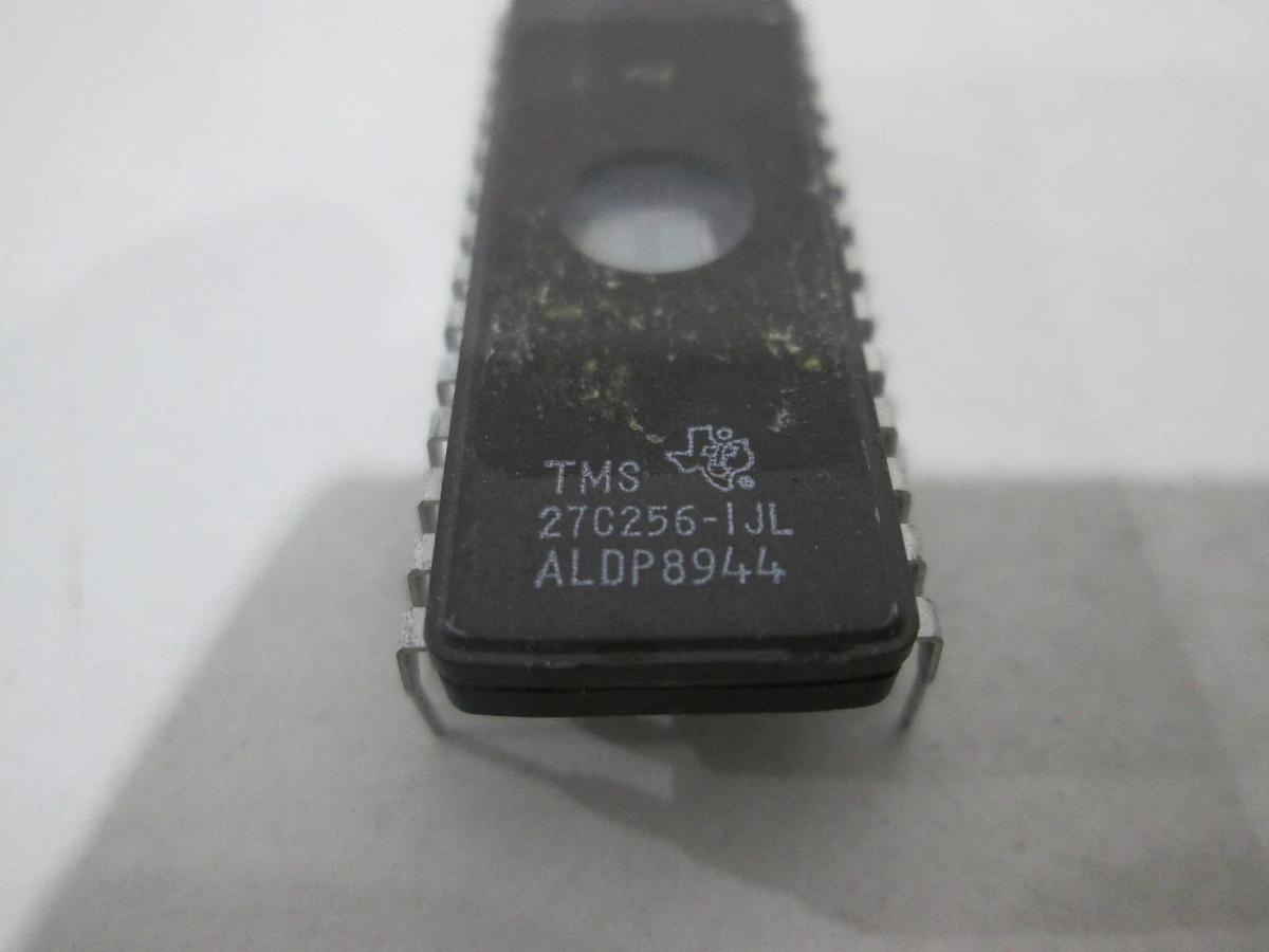 Used Texas Instruments, JL27C256D/261510, Integrated Circuit, Used