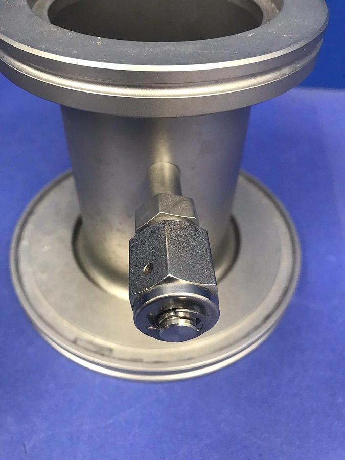 Used Stainless Steel Vacuum Fitting: ISO80 x ISO100 to ISO80 Full Nipple w/ 1 Port