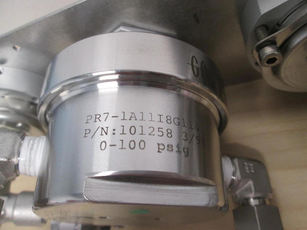 GO, 0-100 psig, PR7-1A11I8G114, Panel, VAC GEN REG/4 OVN NO LBL, Used