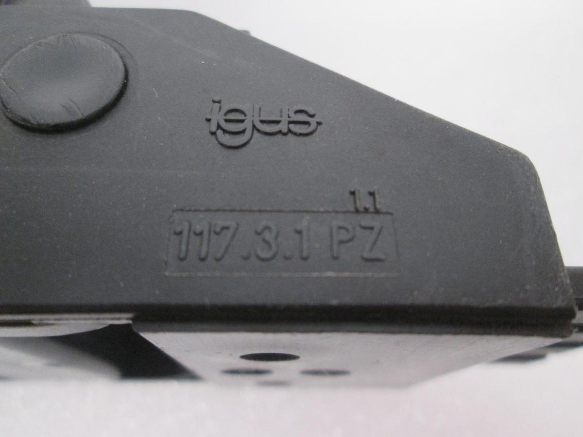 Used Igus, Z16.3.060 (12 Pieces), 117.3.1PZ (1 Piece), Energy Chain System, Used