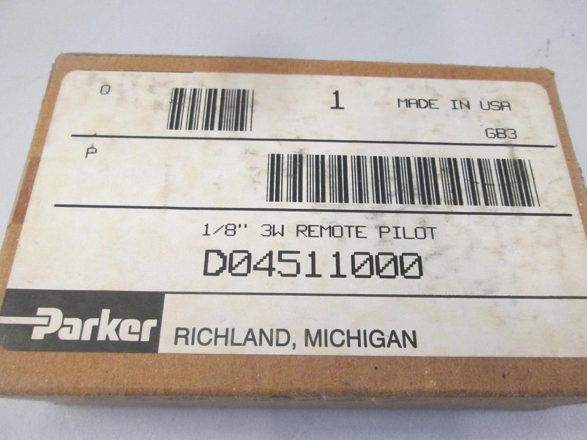 Parker, D04511000, 1/8" 3W Remote Pilot, New