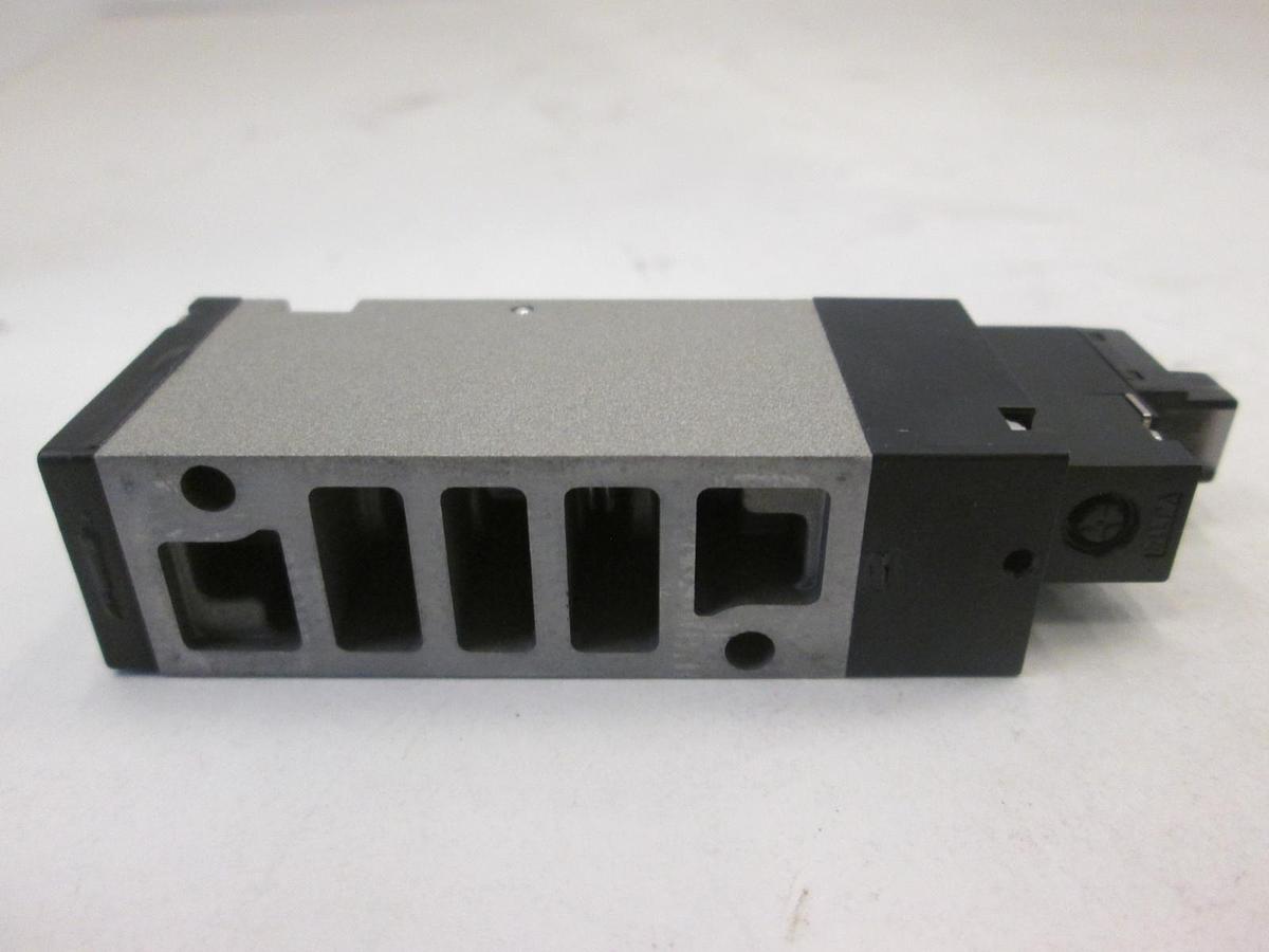 SMC, Solenoid Valve, NVJ7140-5LZ, .15-.7 MPa, New