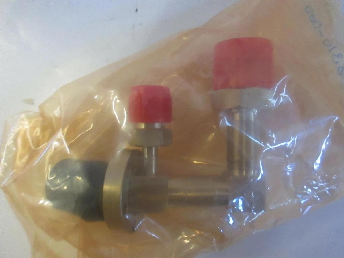 Used AMAT, 0040-13357, Adapter, Pressure Gauge, STD And H2O, Mixed, New