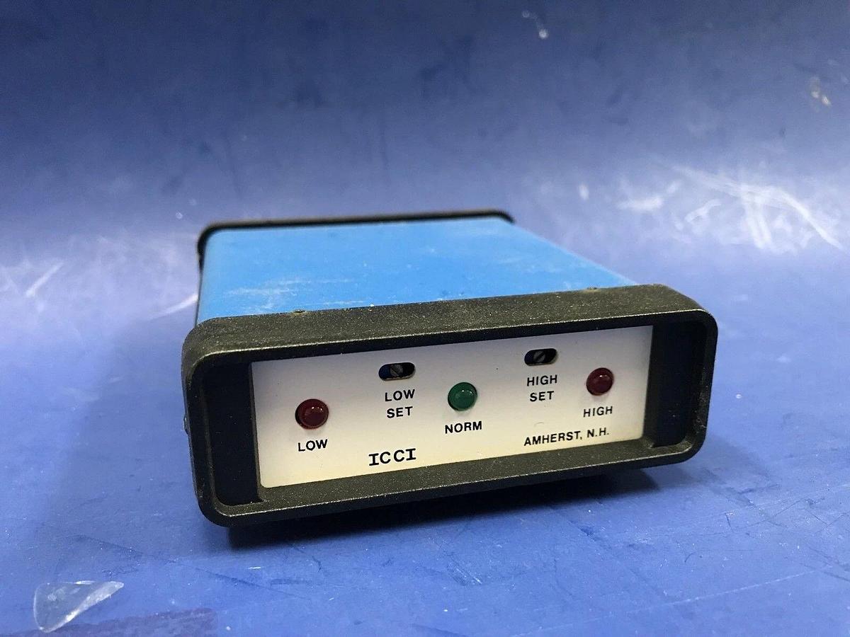 ICCI Bruce Furnace Flow Switch Annunciator w/Green Normal Indicator Light, Used