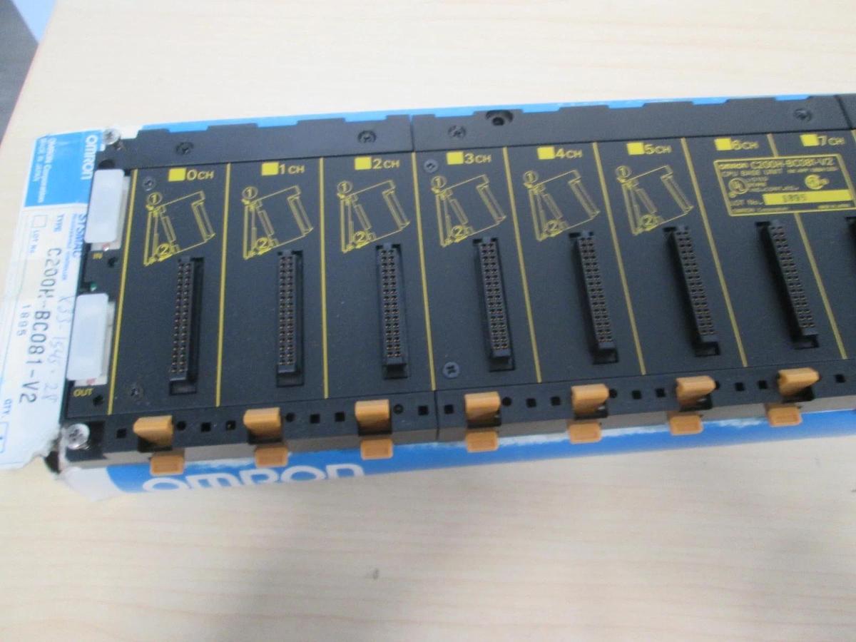 Omron, C200H-BC081-V2, CPU Base Unit, New