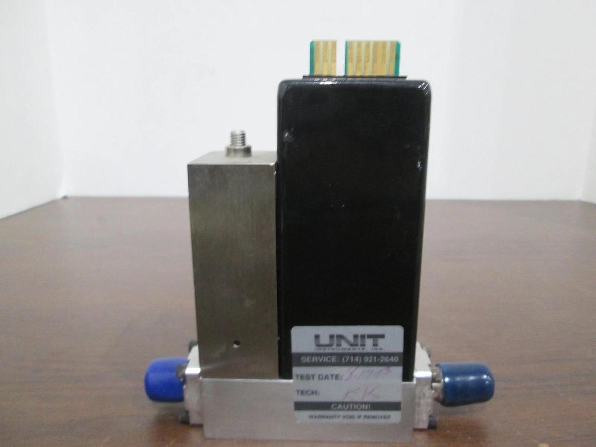 Used Unit, UFC-1260, 10 SLM, N2, Mass Flow Controller, 1/4" Port, Used