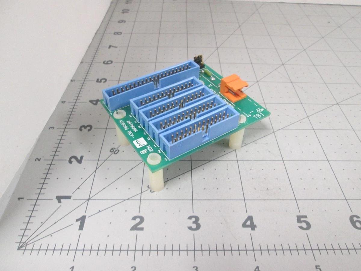Watkins Johnson, 905535-001, Status/Switch Interface PCB Assy, New