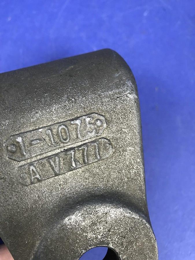Used Greenlee Pipe Bender Shoes Yoke AV-801 / AV-935 / AV-777, Lot of 3