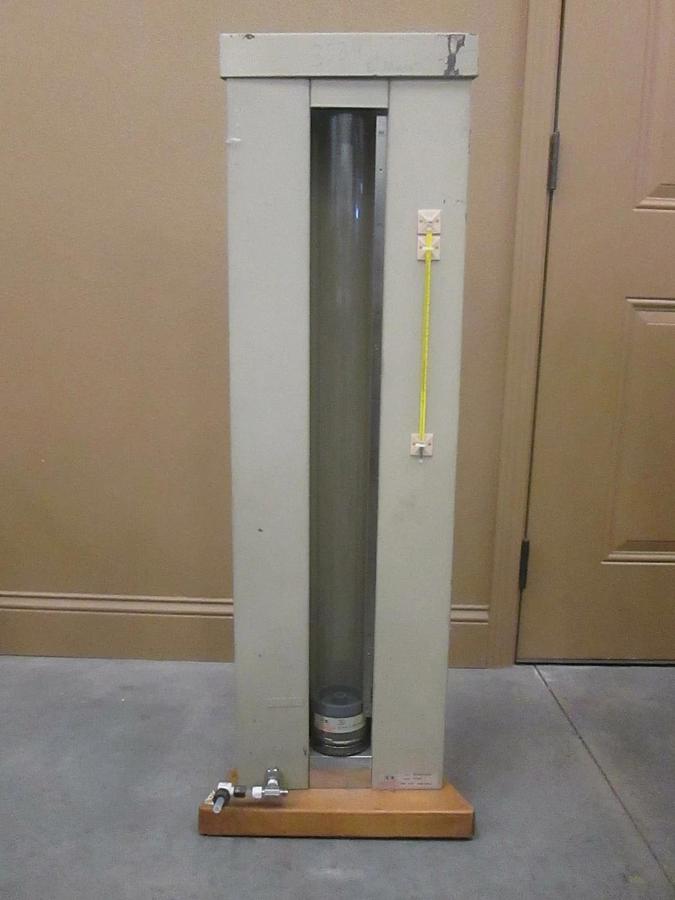 Used Brooks Instrument 1055A1, B-924-A-008-WA-A Flowmeter, 150C, volume calibration