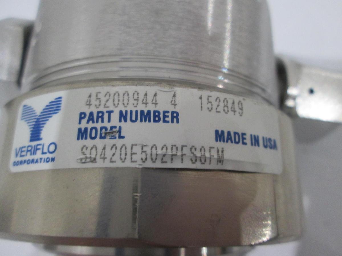 Used Veriflo, Gas Regulator SQ420E502PFS8FM, 1/2" MVCR and FVCR Connectors, Used
