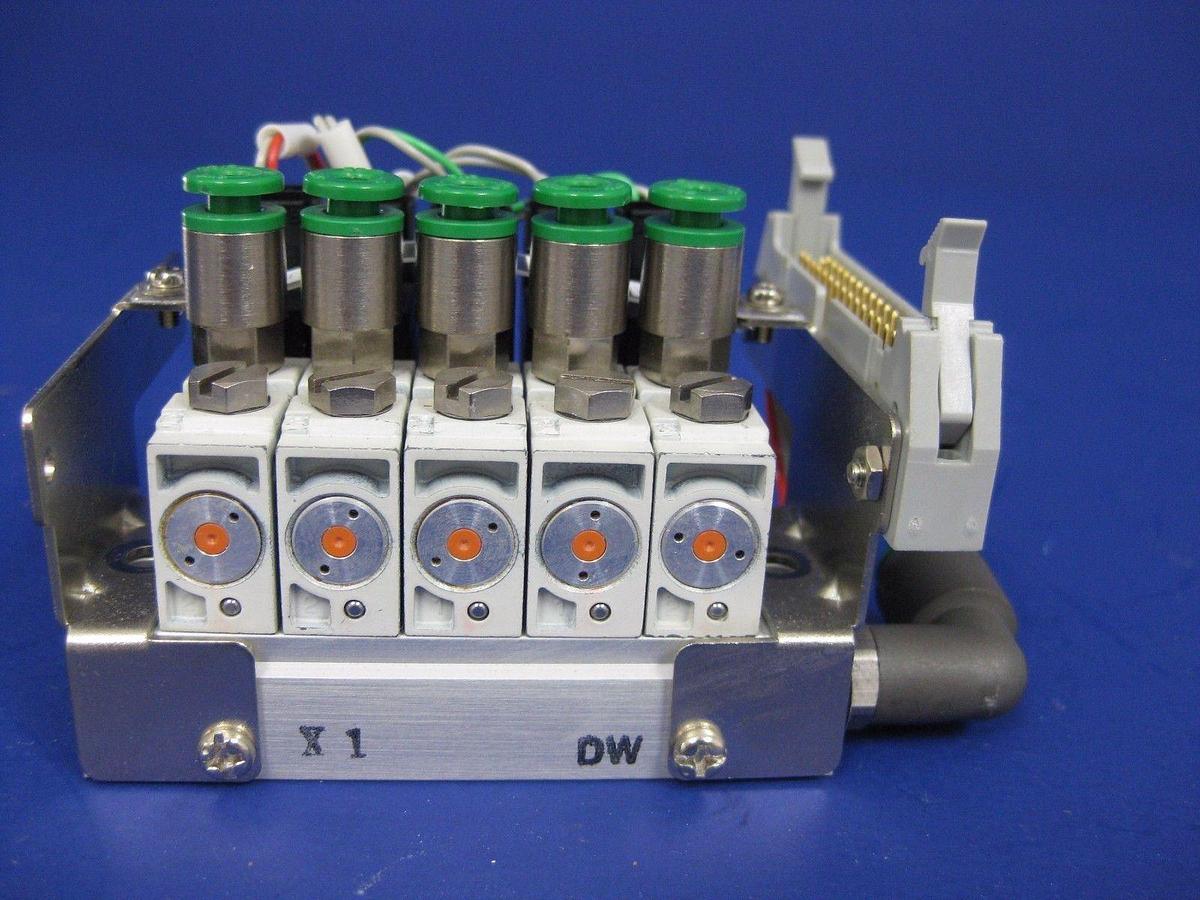 Used SMC VQD1131-5L-M5-X15 Solenoid Valve Manifold Assembly, with 5 Valves, Used