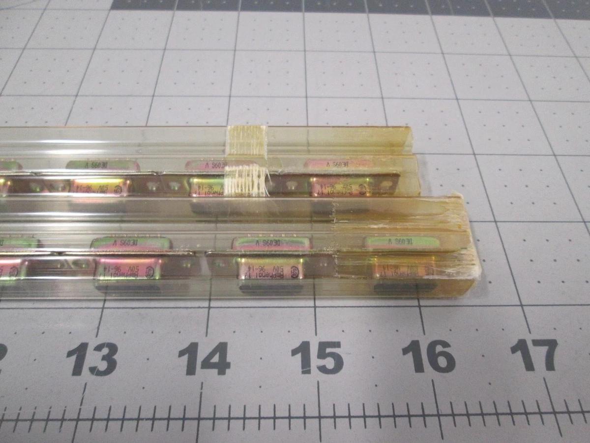 Amphenol, DE09S-V-S, D-Sub Conn, 9 Pin Straight, F Socket, New Lot of 25