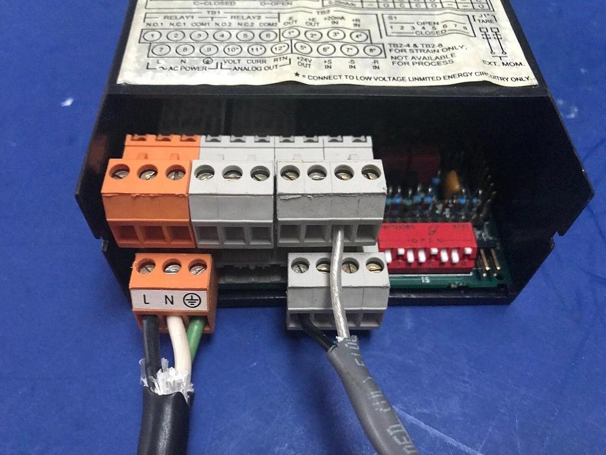 Used Omega DP25-E-R Panel Meter and Controller w/ Dual Alarms, Used