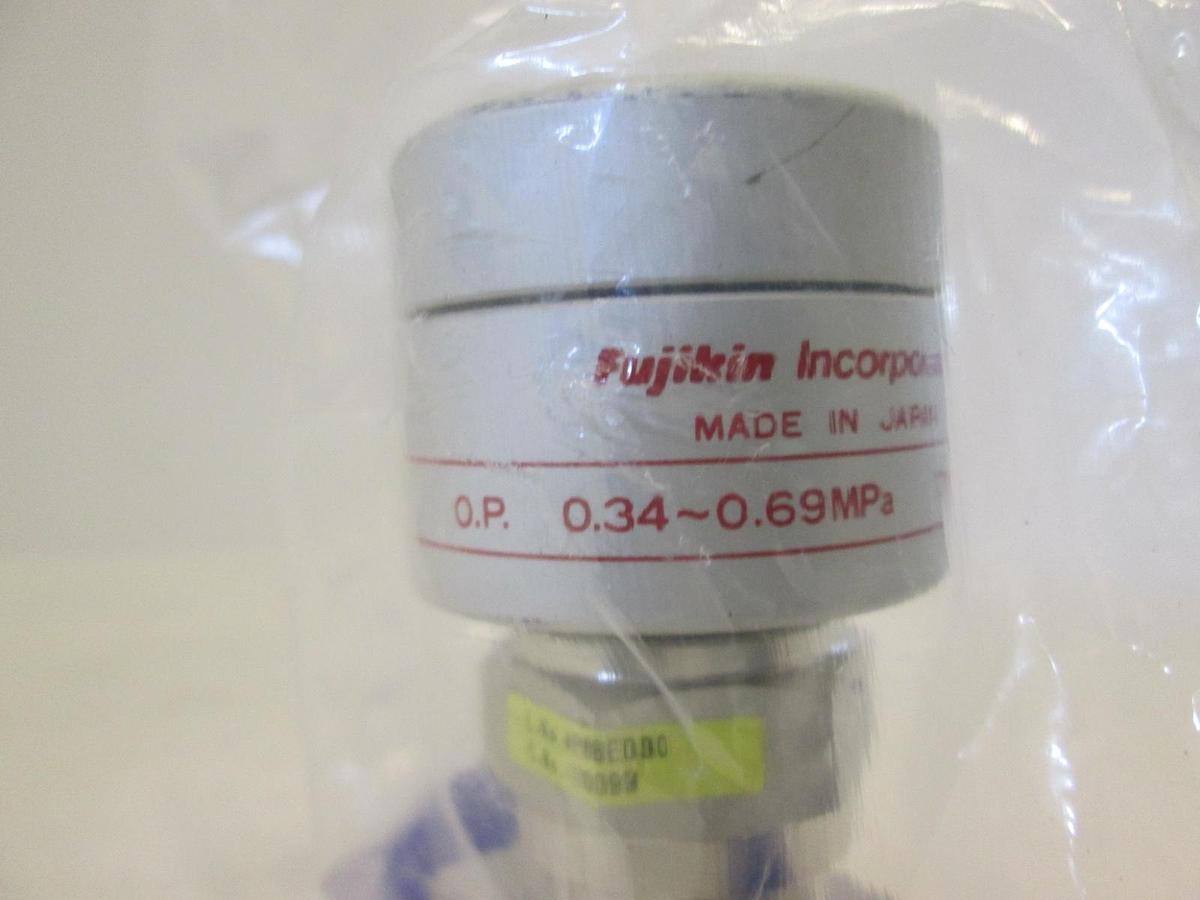 Used Fujikin, O.P. .34 -.69 MPa Pneumatic Valve, N.C, 316L, 1/2 MVCR, Used