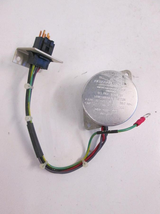 Used Synchronous Motor 644-3445-001, 120V, 8W, 300RPM, Used