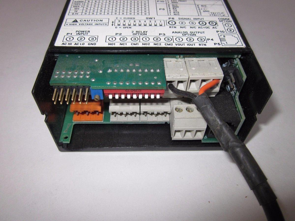 Used Omega DP25-VRMS-A-S2 True RMS Voltmeter