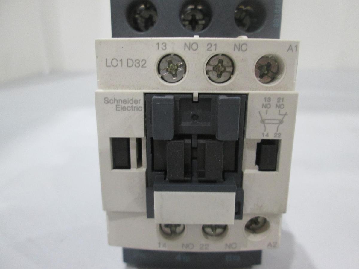 Used Schneider Electric, LC1 D32, TeSys Contactor, NWOB