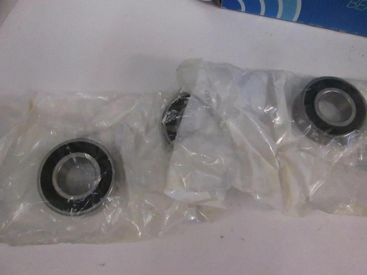 Used The General Bearing Corp. 163ODC Bearings, Lot of 15, NIB