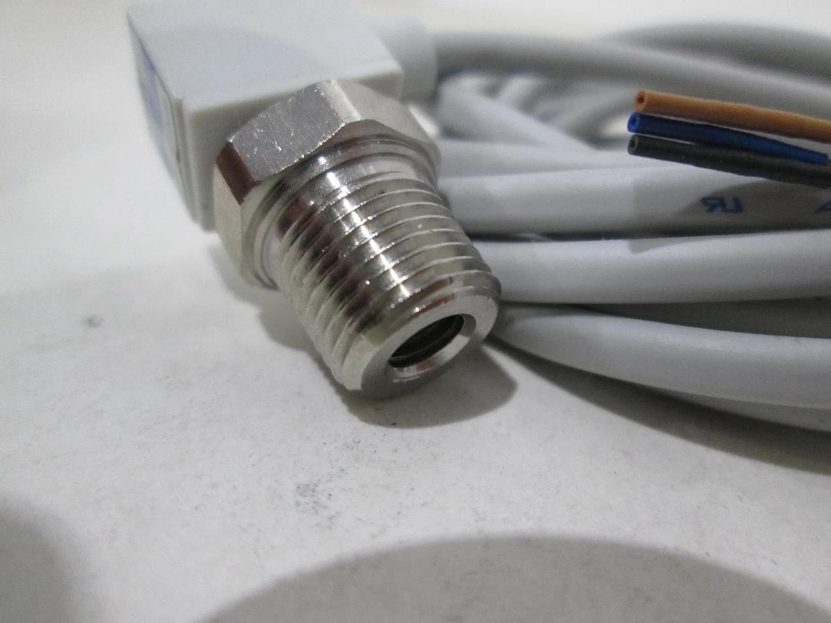 SMC, PSE543-01, Pressure Switch, Used
