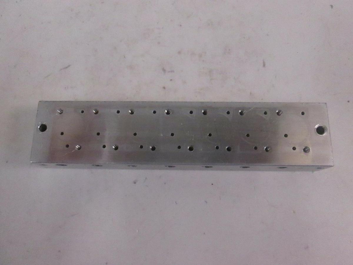 Used SMC K01-024, 7 Position Manifold Block for Valve, Used