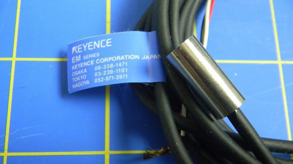 Used Keyence EM-080, Proximity Sensor Switch, Cylindrical, 8x18mm Head, 2.0mm+/-10%