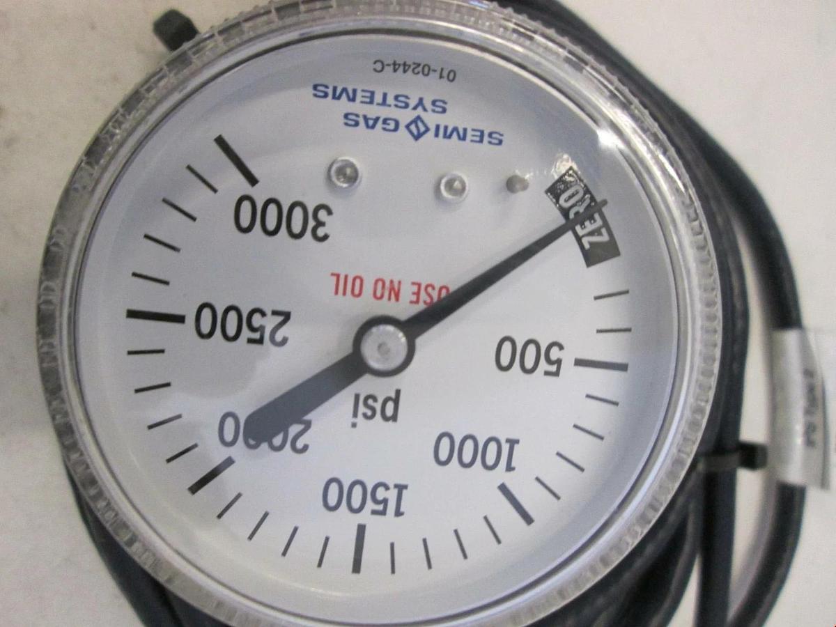 Used Semi Gas, IPS 122, SPAN, 0-3000 PSI, VCR 1/4 with connector
