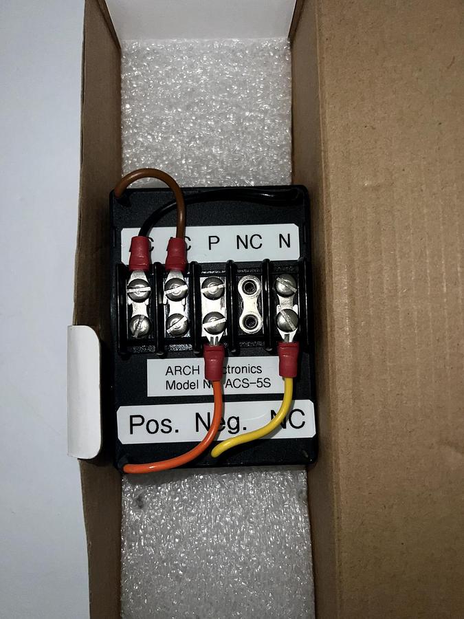 ARCH Electronics Corp. DIASAH075 Block power supply 5 Volt/ 5 AMP/ 230 VAC in