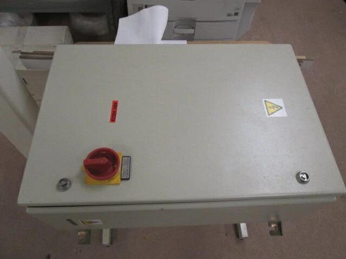 Used Edwards Dry Vacuum Pump Electrical Power Box, novellus style
