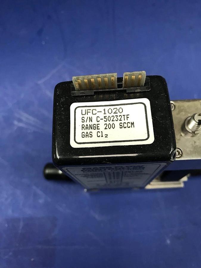 Used Unit UFC-1020, MFC, Mass Flow Controller, CL2, 200 SCCM, 1/4" VCR, Used
