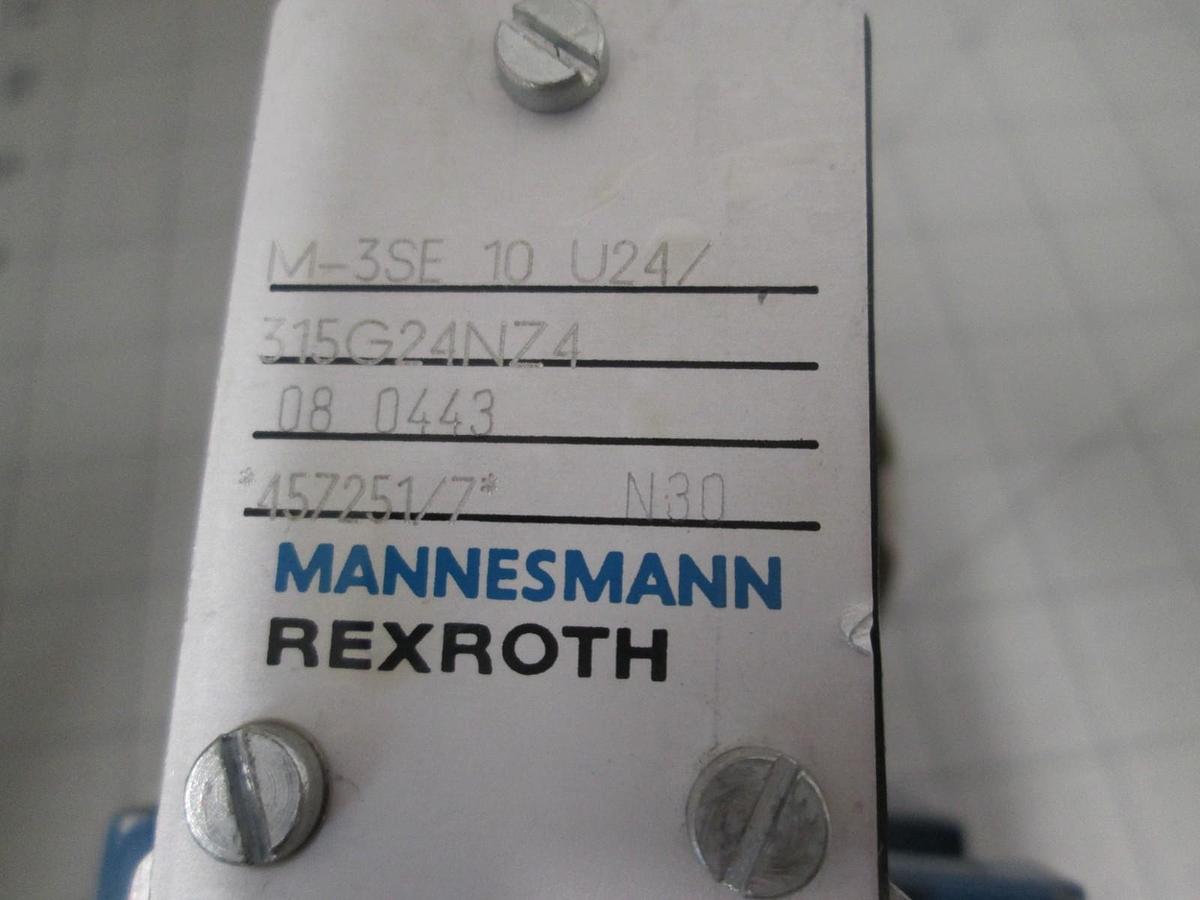 Used Mannesmann Rexroth, M-3 SE 10 U24/315 G24 NZ4, Hydraulic Valve, Used