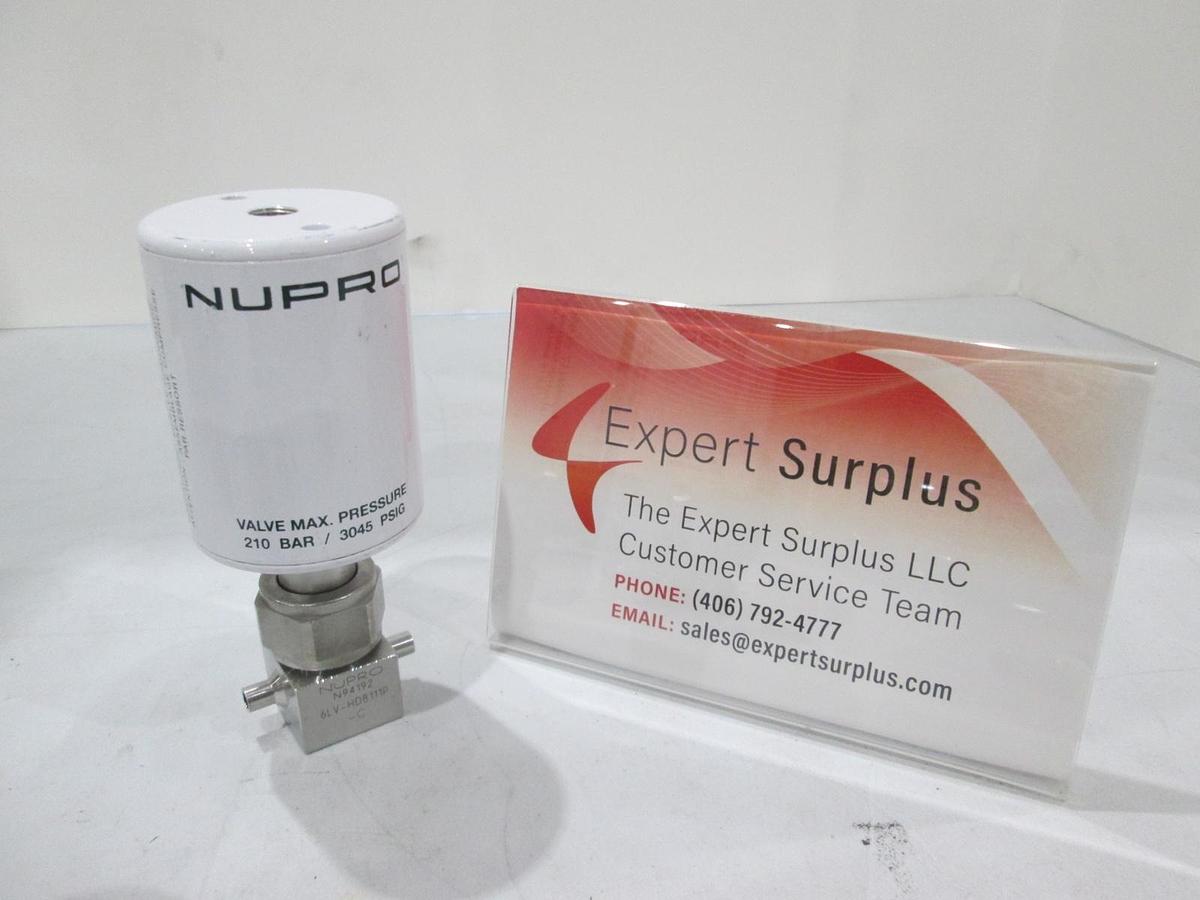 Used Nupro, 6LV-HDB111P-C, 3 Way High Pressure Valve, Butt End Weld, Used
