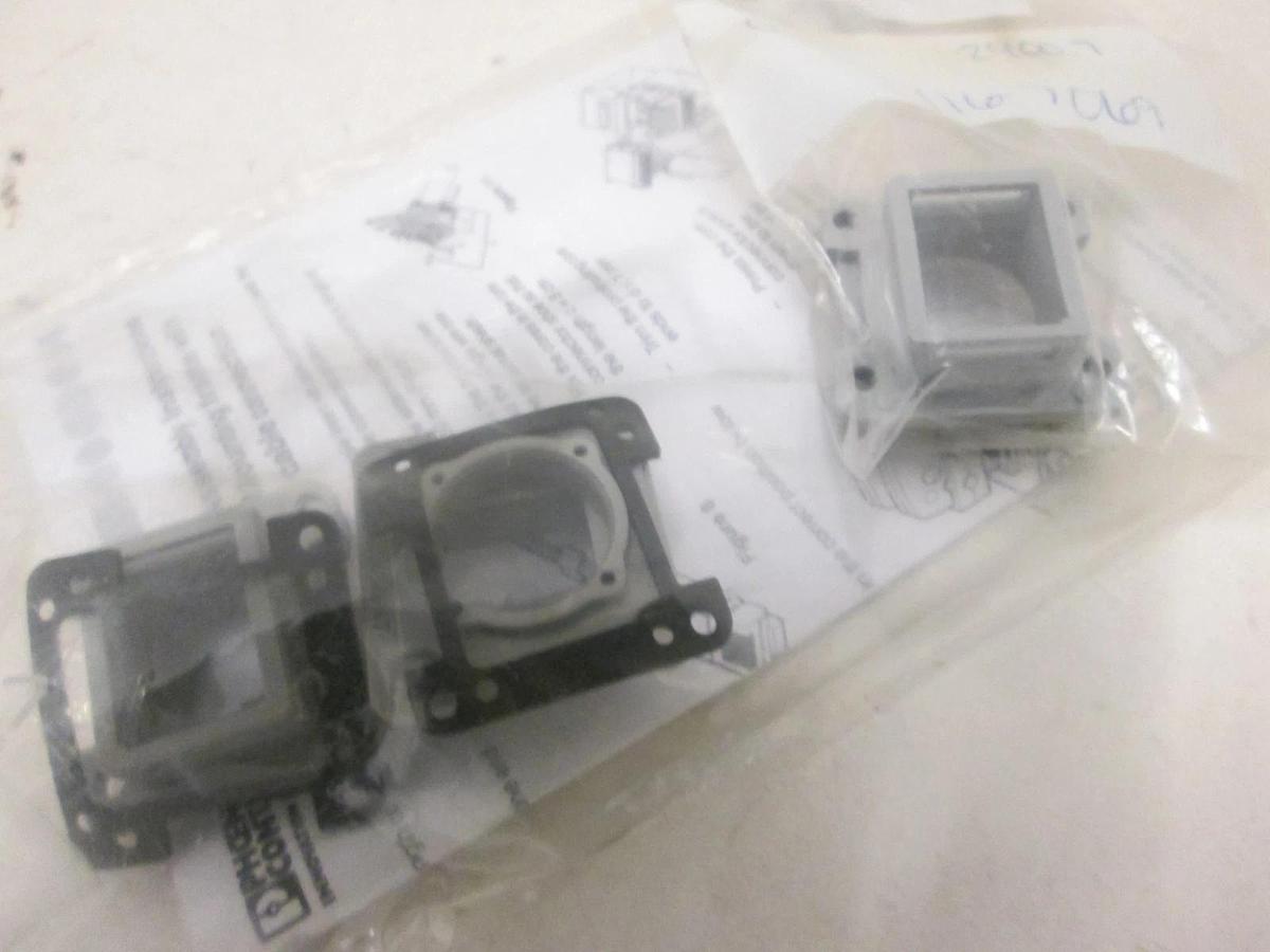 Phoenix Contact, 2638-182-0, CONN,RCPT,HSG,RJ45,BH, New, Lot of 3