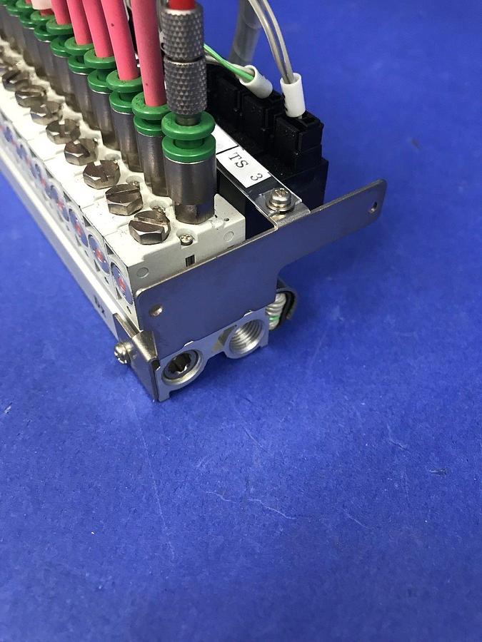 Used SMC VQD1131-5L-M5 (14) Solenoid Valves w/ 14 Station Manifold Assembly