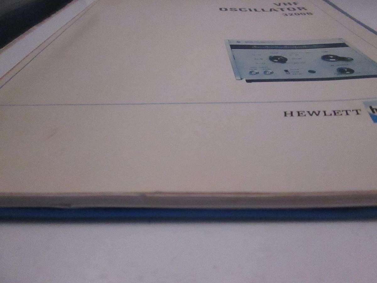 Used HP VHF Oscillator 3200B Operating and Service Manual, Used