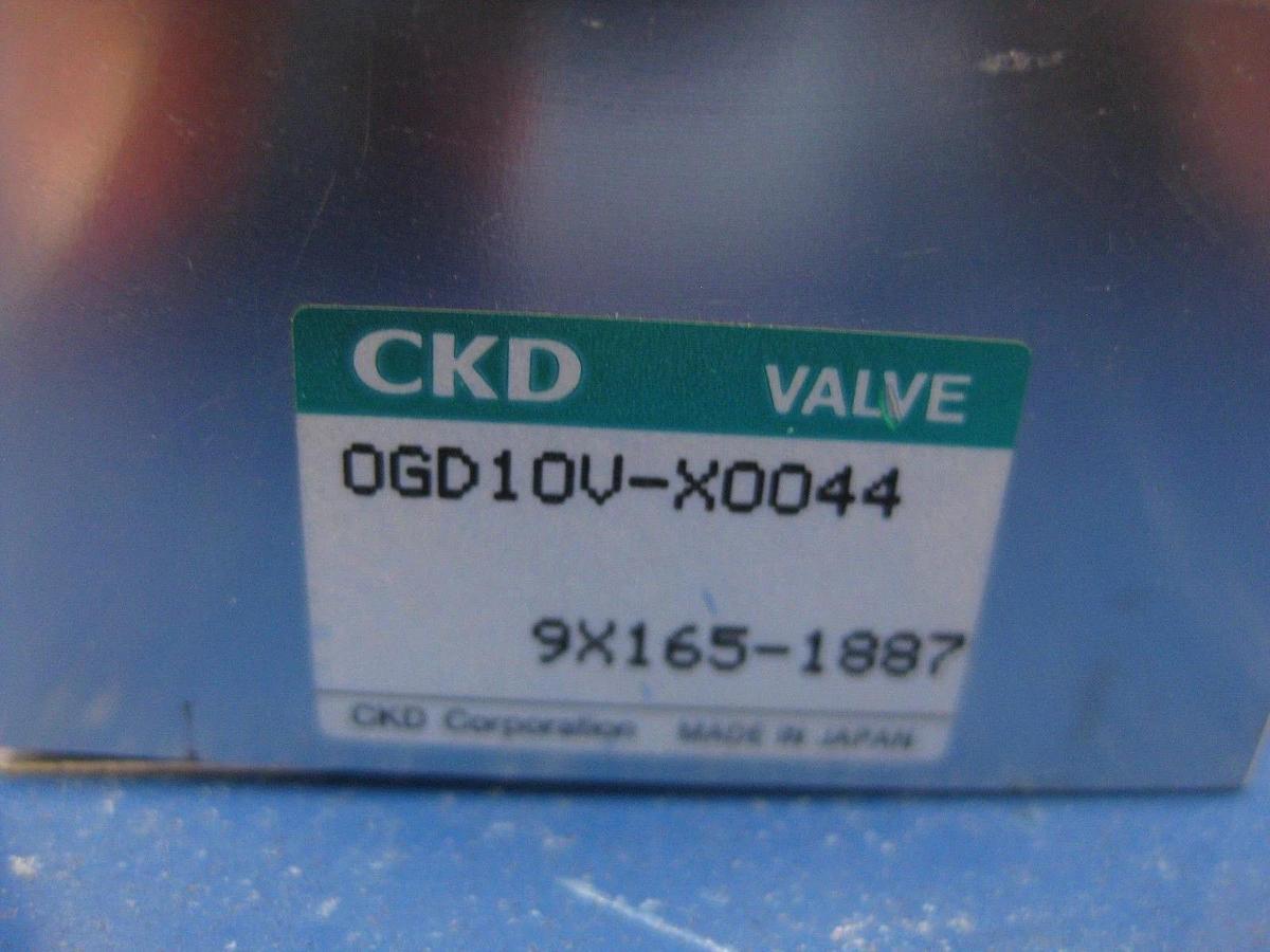 Used CKD OGD10V-X0044 Manual Block Valve w/ 1/4" MVCR Port, Lot of 2, Used