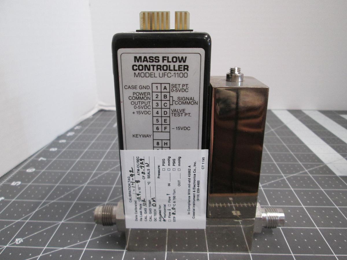 Used UNIT Instruments, UFC-1100, Mass Flow Controller 100 SCCM NH3 Ammonia MFC