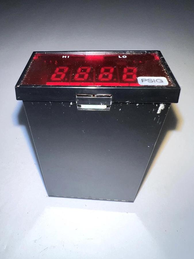 Used ASAHI KEIKI CO., LTD. NO. 9607B Model AM-212-1V-4, 0-5VDC 45116 9607B, Used
