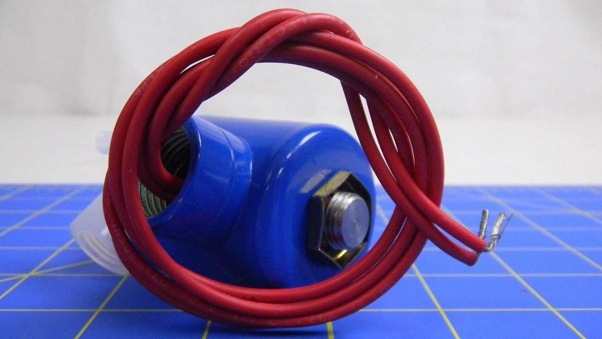 Fluoroware, Galtek, 203-1214-221 Valve, 24VDC, 1/8" Orifice, NWOB