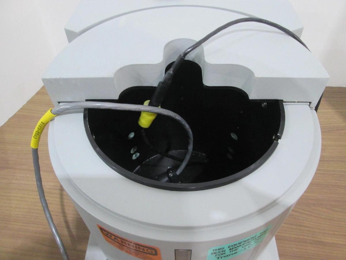 Used Schumacher, ATCS15TLC-HFC/ABU TLCHFC, Absolute Temperature Control Bubbler, Used