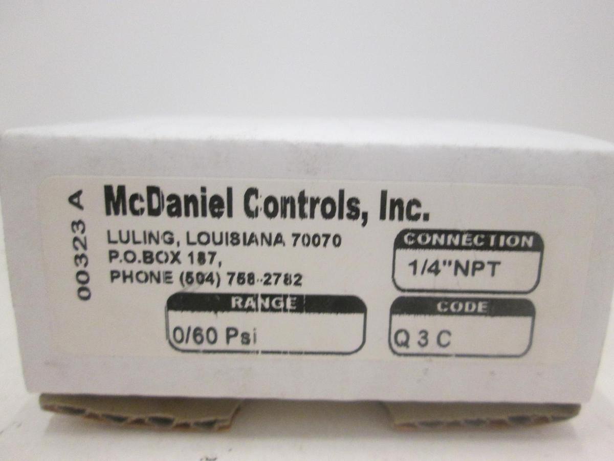 McDaniels, 233-177151, GAUGE, 0-60 PSI, 1/4 NPTM, SST, New