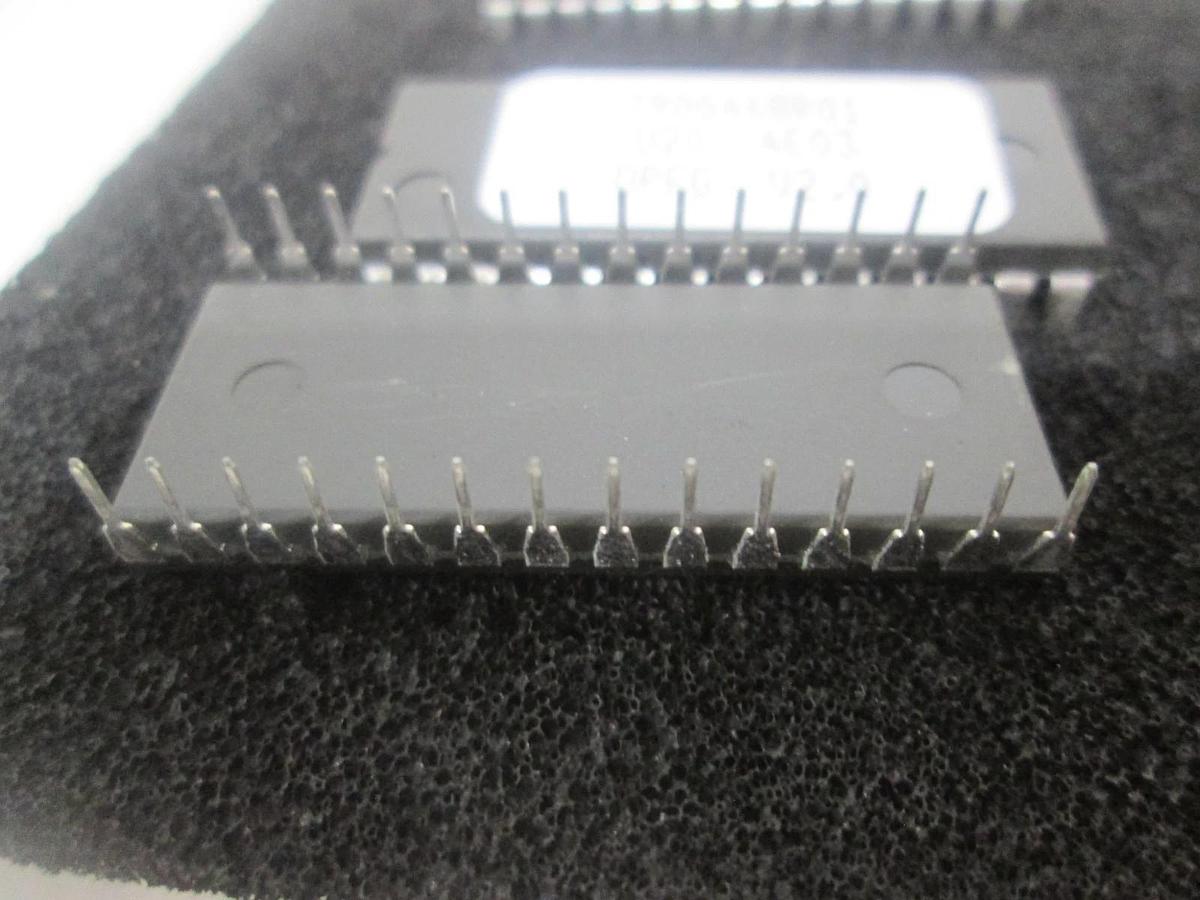 Used Texas Instruments, 790046BR01, Integrated Circuit, Used, Lot of 8