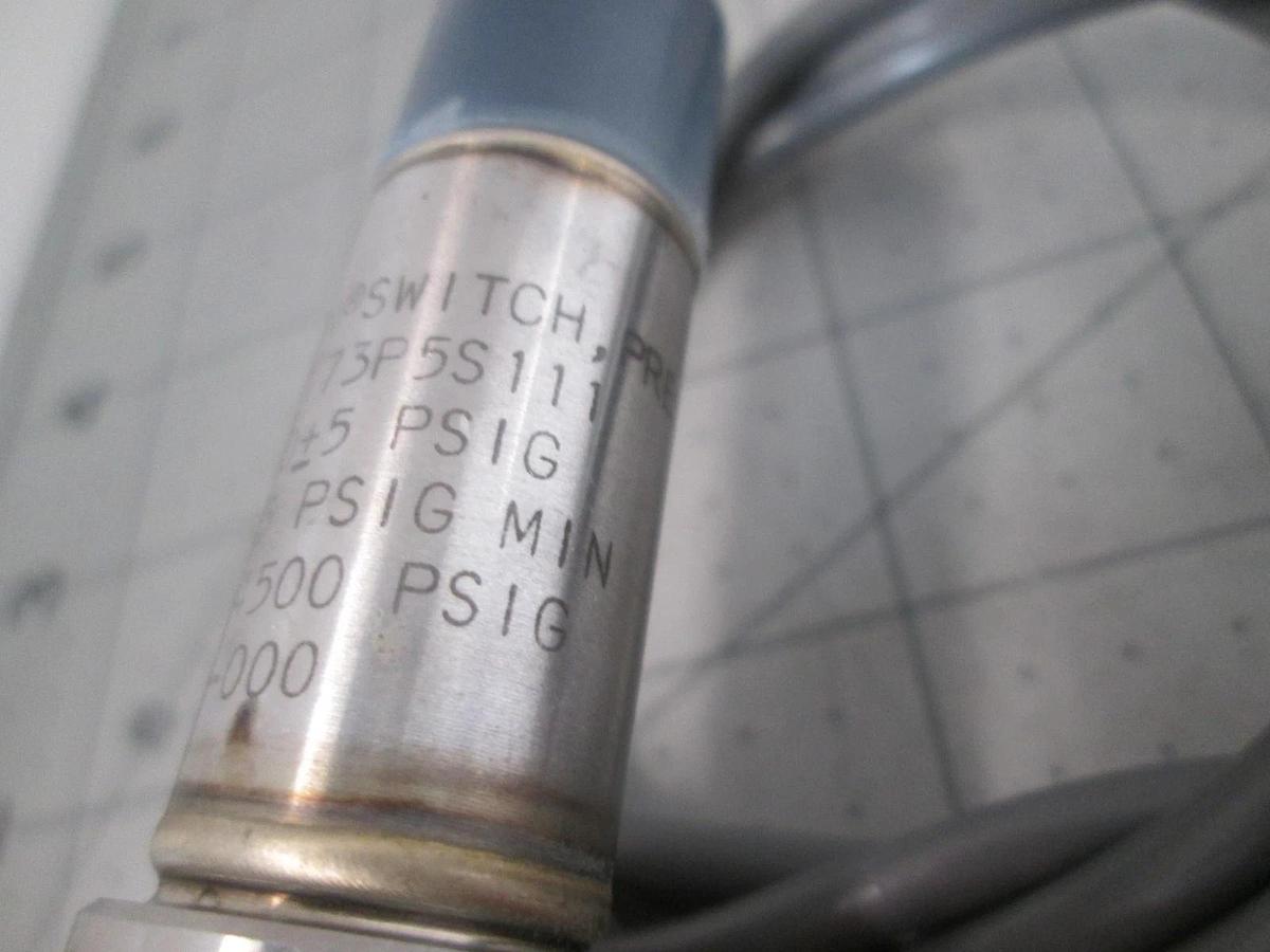 ITT, Neo-Dyn, 98087-173P5S111, Pressure Switch, 50 PSI, New