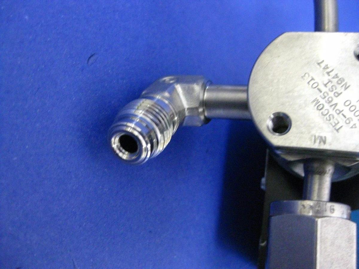 Used Tescom Packless Valve 49-PV65-013 Normally Closed, Used