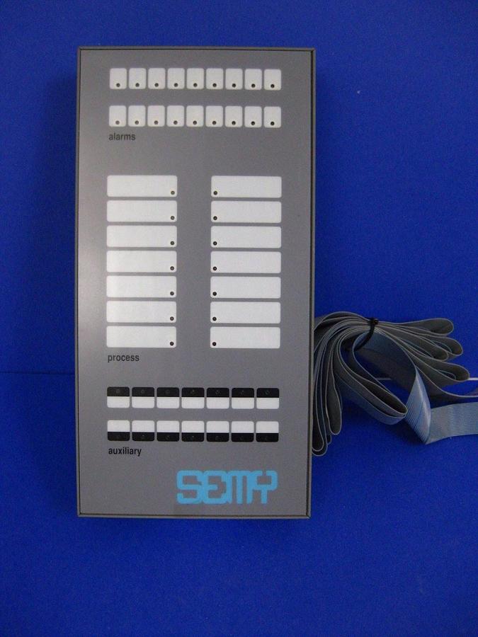 Used SEMY Engineering Process Status Display Box w/ MYP821800 PCB, Ribbon Cables Used
