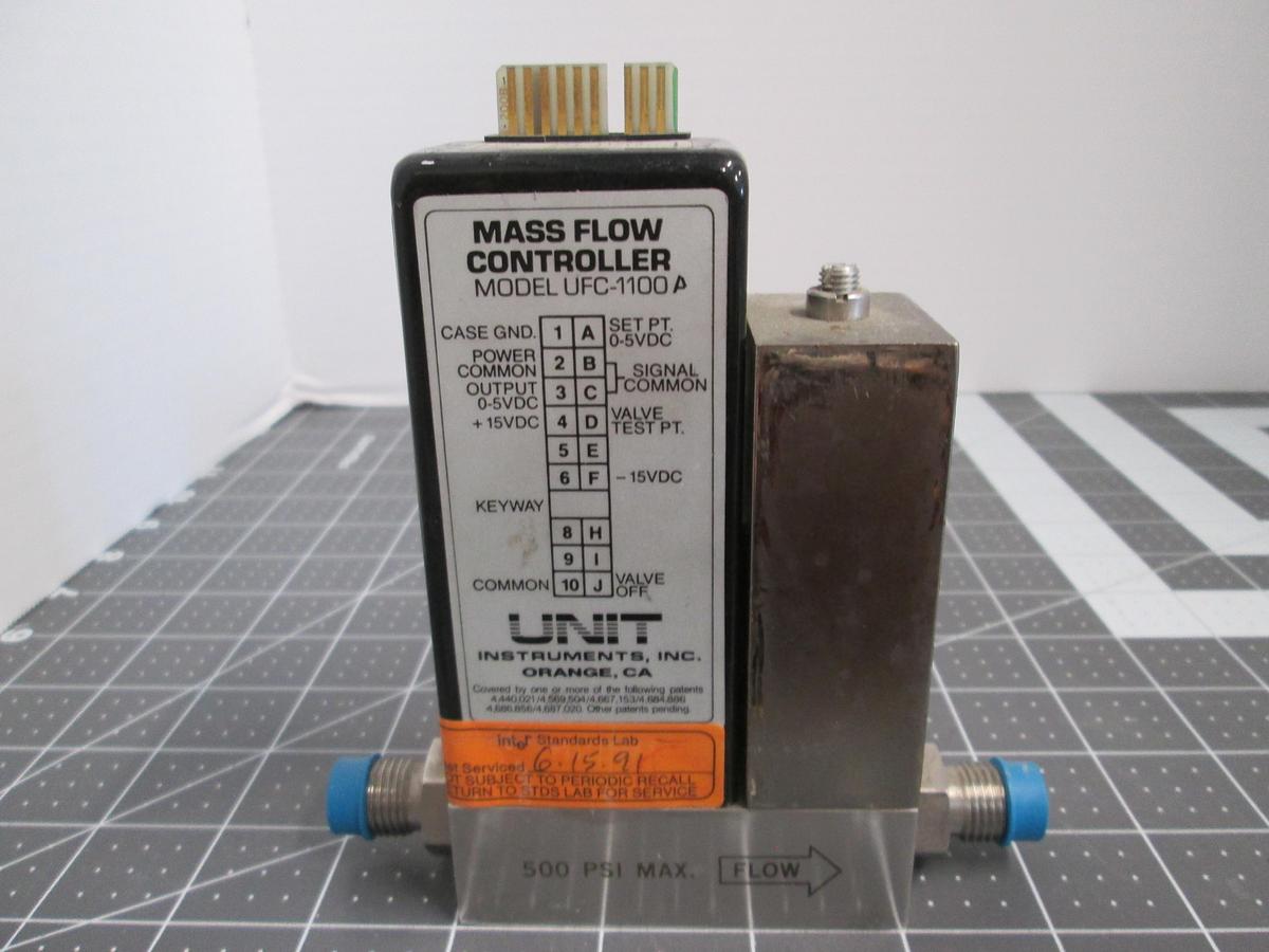 Used UNIT Instruments, UFC-1100A, Mass Flow Controller 5 SLM NH3 Ammonia MFC