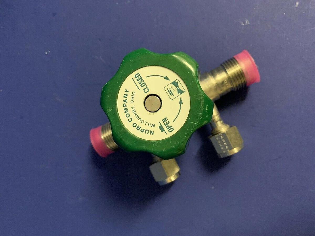 Used Swagelok Nupro Diaphragm Valve, 6L-ELD8-CCBB, 1/2" MVCR, 2 Purge Ports