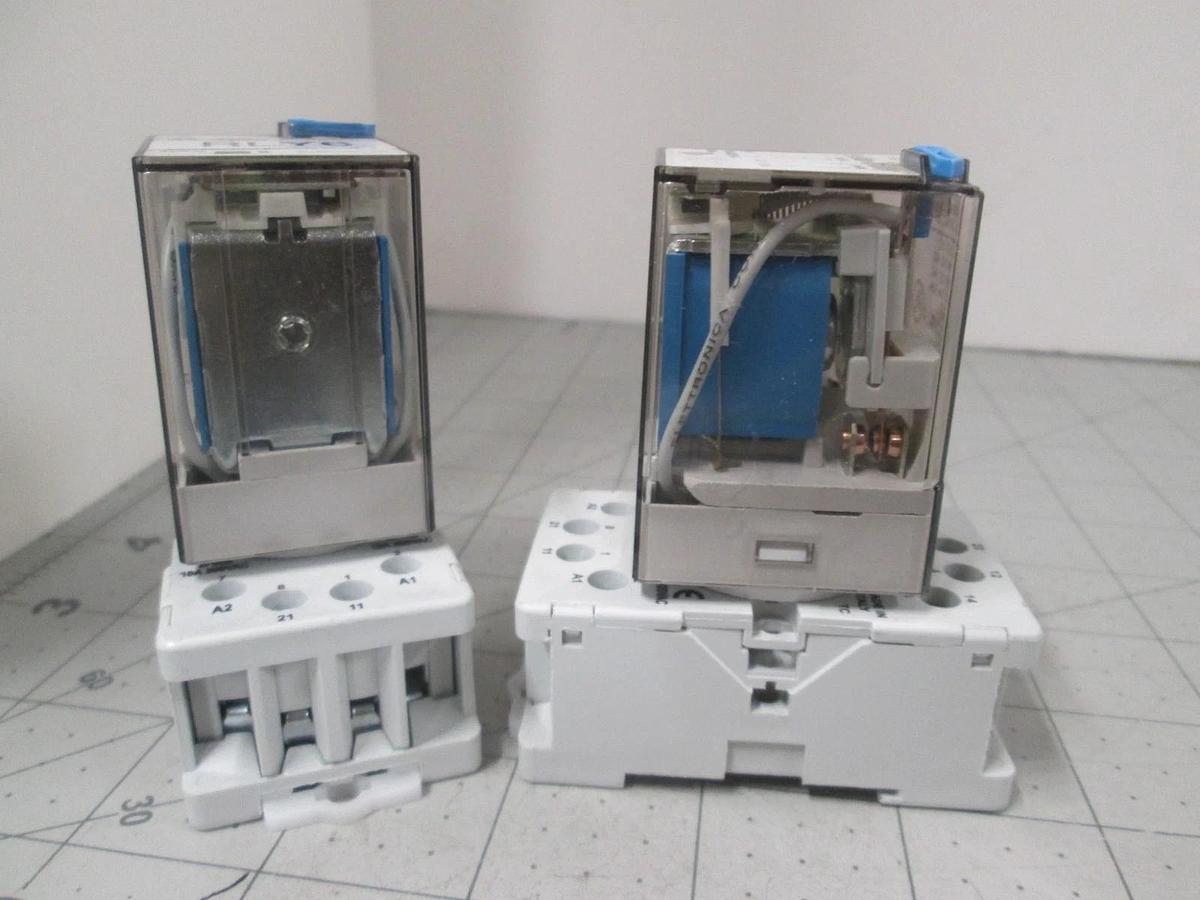 Used Allen-Bradley, 700-HA32Z24-3-4 Relay w/ 700-HN100 Socket, Used, Lot of 2