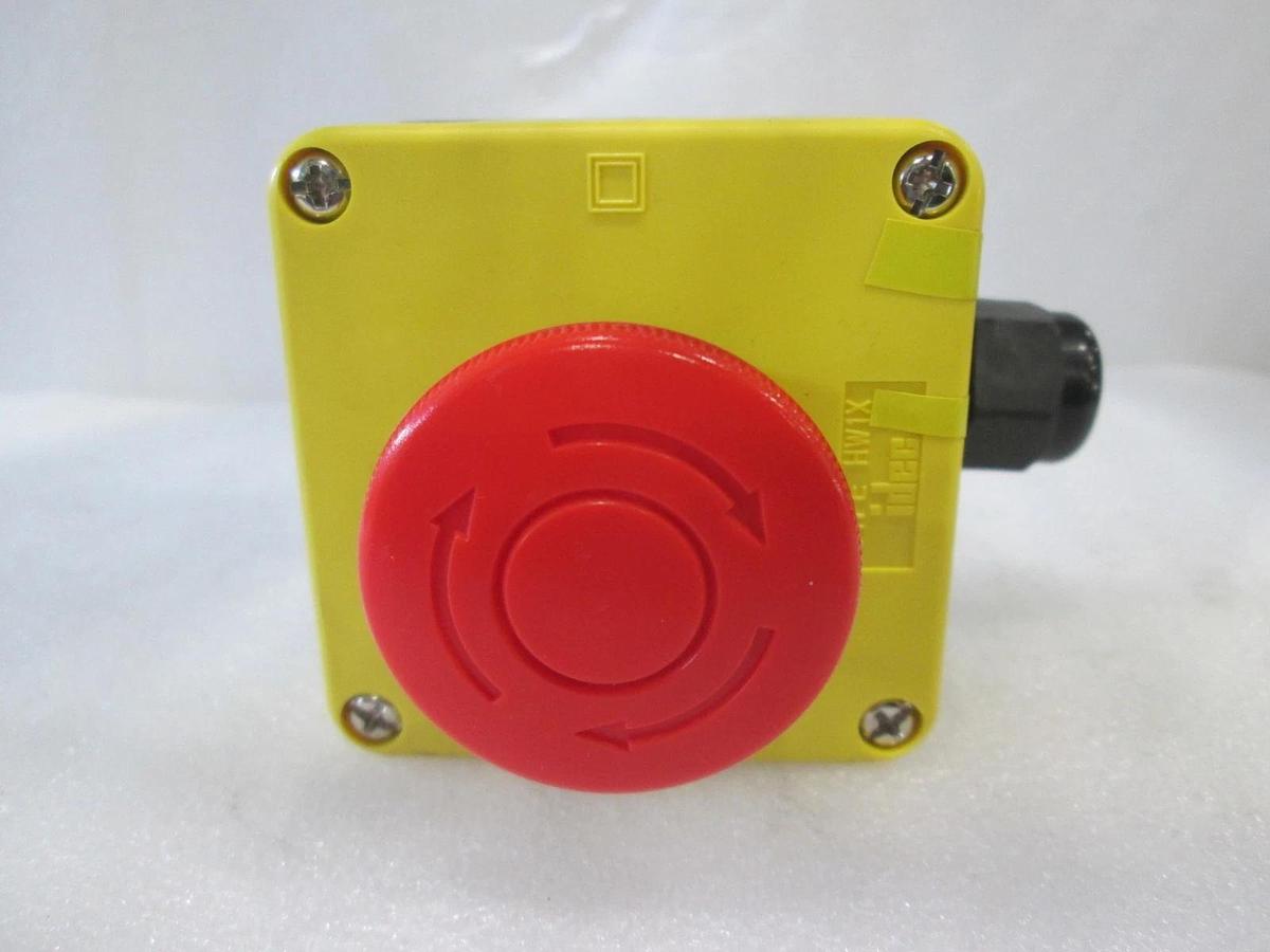 Used IDEC, HW1X-BV402-R, Emergency Stop Button Enclosure Box, Used